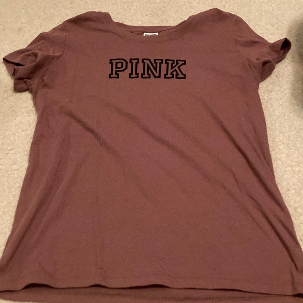 plum pink vs tee
